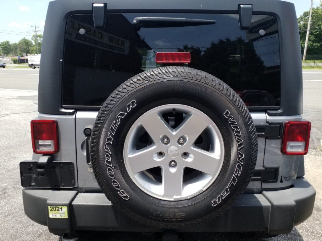 1C4BJWDG9EL318706-4s