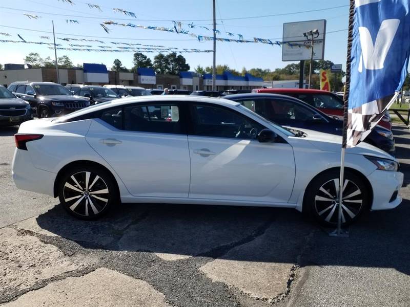 1N4BL4CW7KN304977-3s