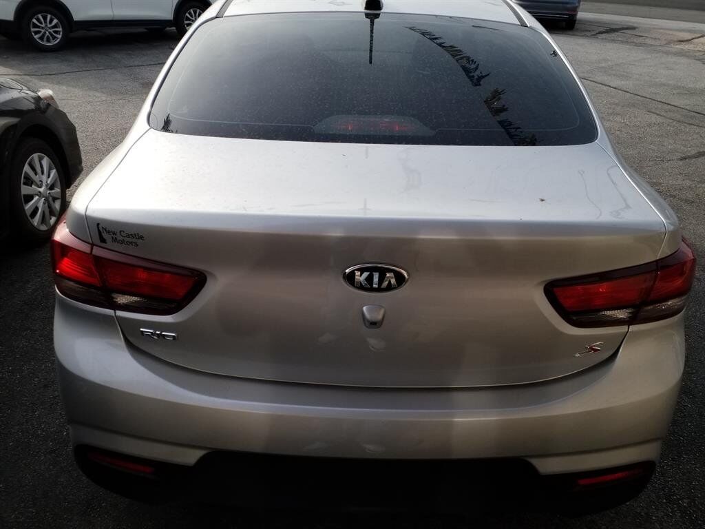 3KPA24AB6KE179371-4s