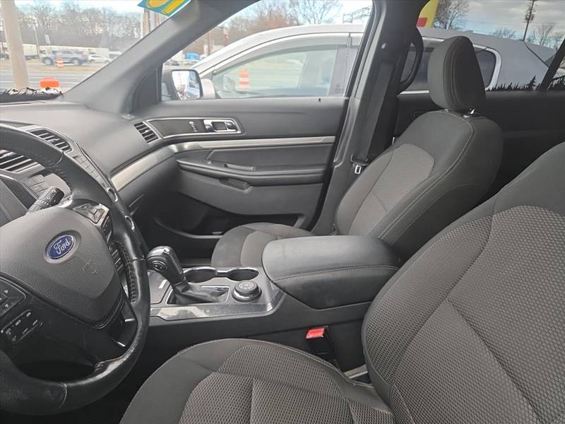 1FM5K8D89JGA75881-3s