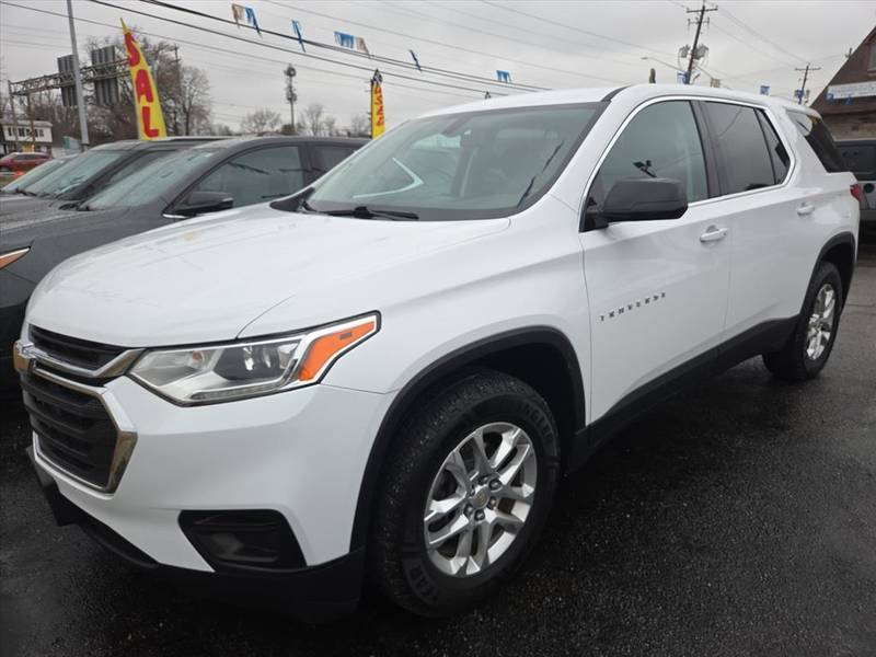 1GNEVFKW5JJ217803-1s