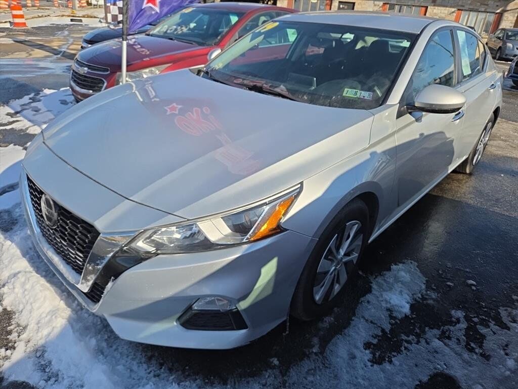 1N4BL4BV4KC228784-2s