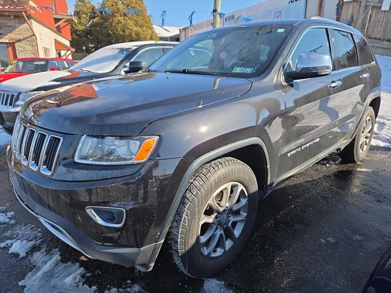 1C4RJFBG4FC156955-1s