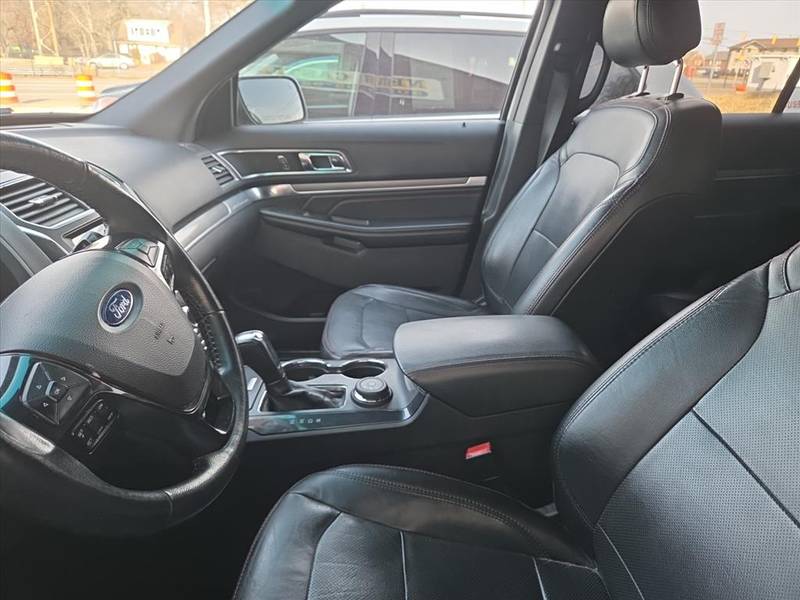 1FM5K8GT2HGB42797-4s