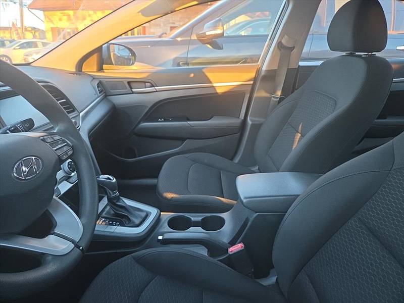 5NPD84LF0KH428156-5s