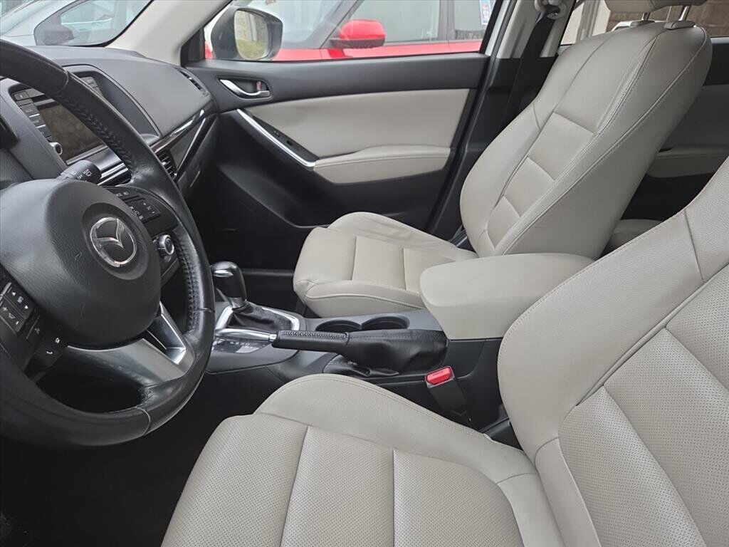 JM3KE4DY9F0550007-4s