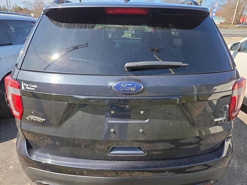 1FM5K8GT8HGB69082-4s