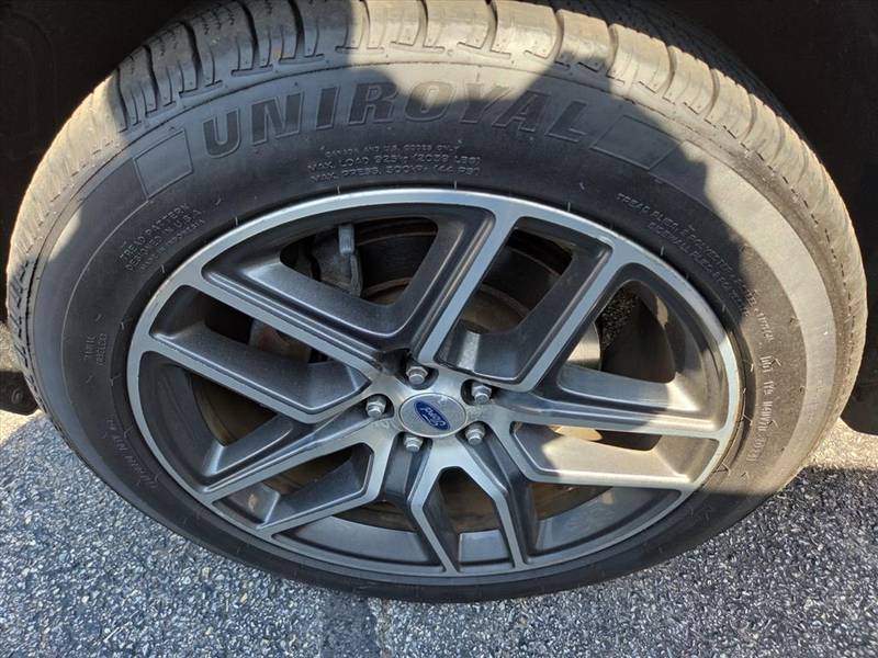 1FM5K8GT8HGB69082-8s