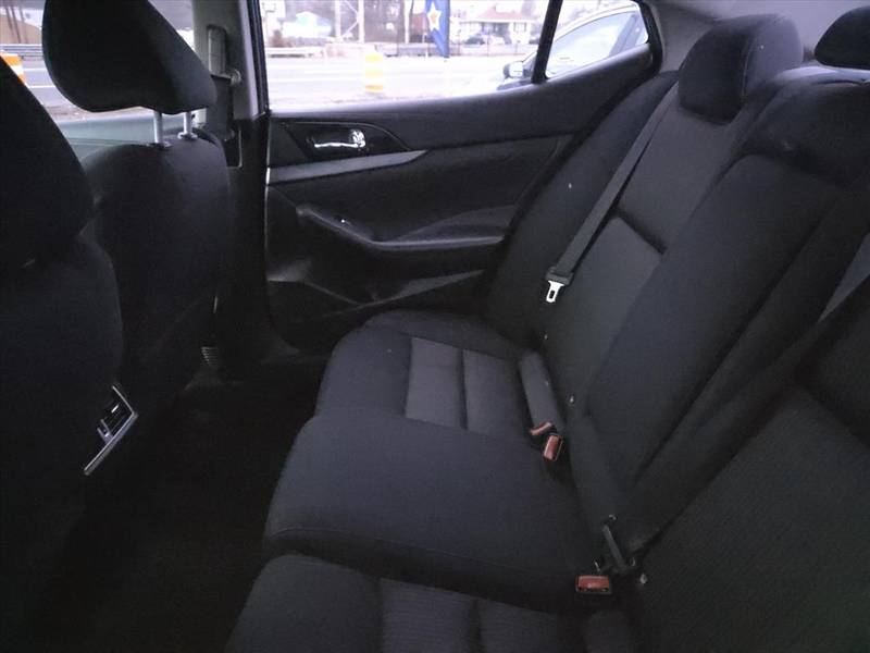 1N4AA6AP7GC390996-7s